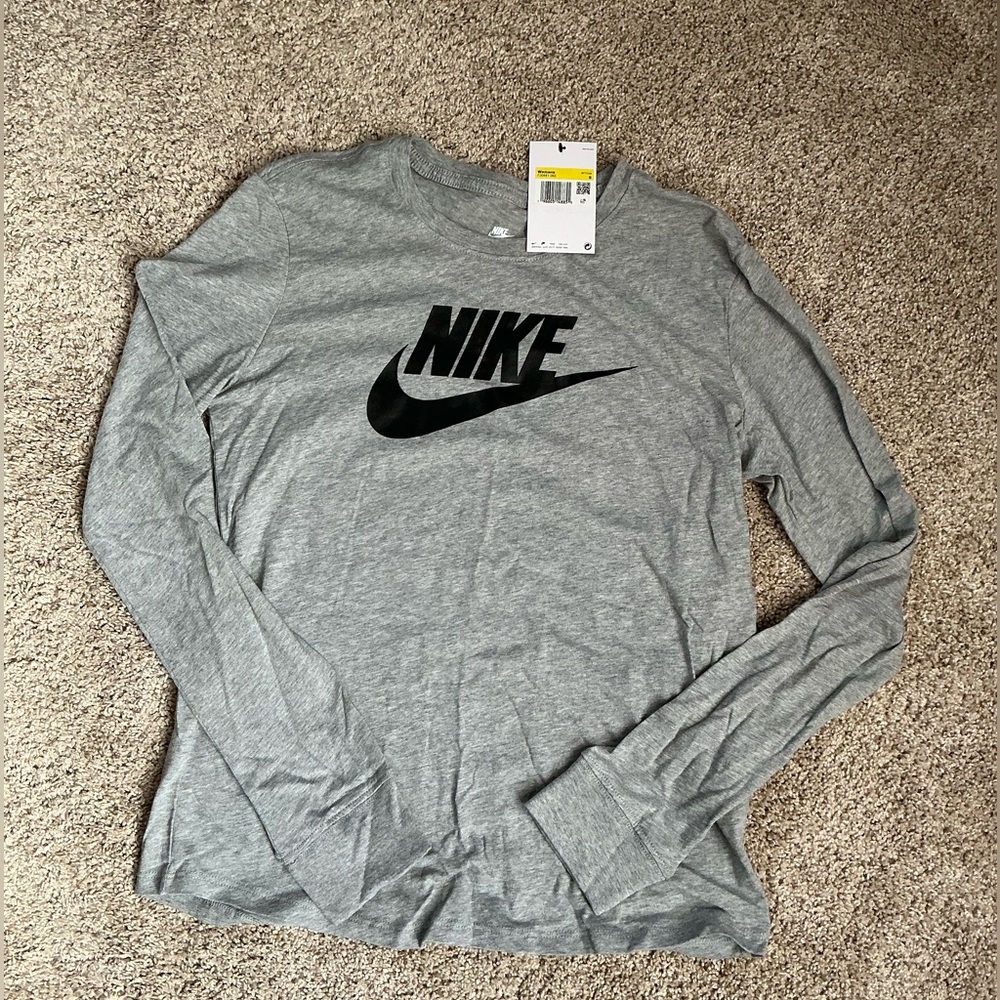 NWT Nike Shirt Womens S Gray Long Sleeve Crewneck Swoosh Logo